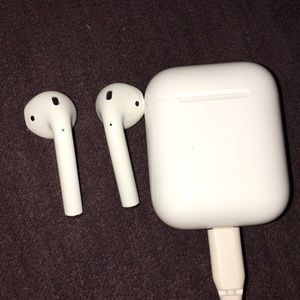 Apple airpods